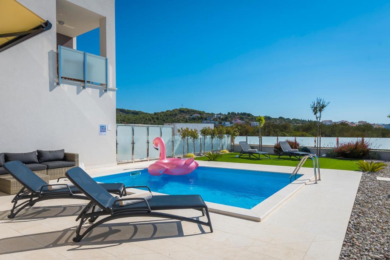 Villa Buzuk Vodice Extérieur photo