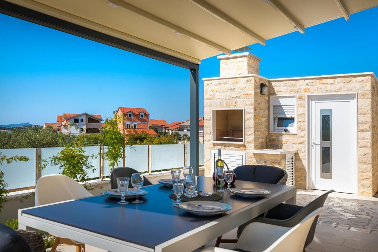 Villa Buzuk Vodice Extérieur photo