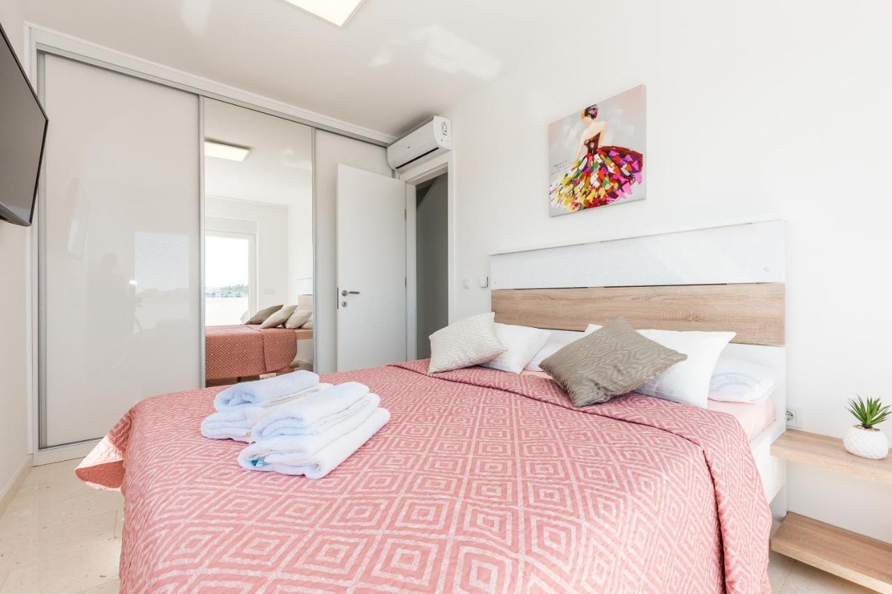 Villa Buzuk Vodice Extérieur photo
