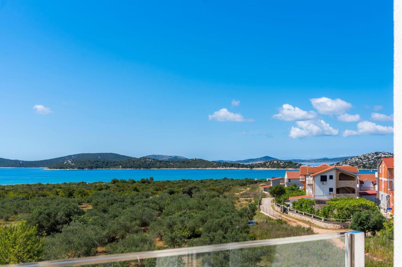 Villa Buzuk Vodice Extérieur photo